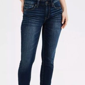 American Eagle 4 Dark Wash Jeggings Skinny Jean